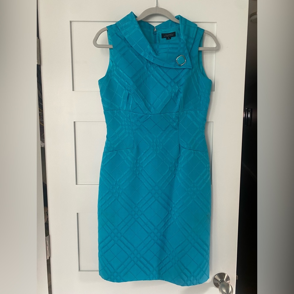 Turquoise Tahari lined dress ~ Size 4